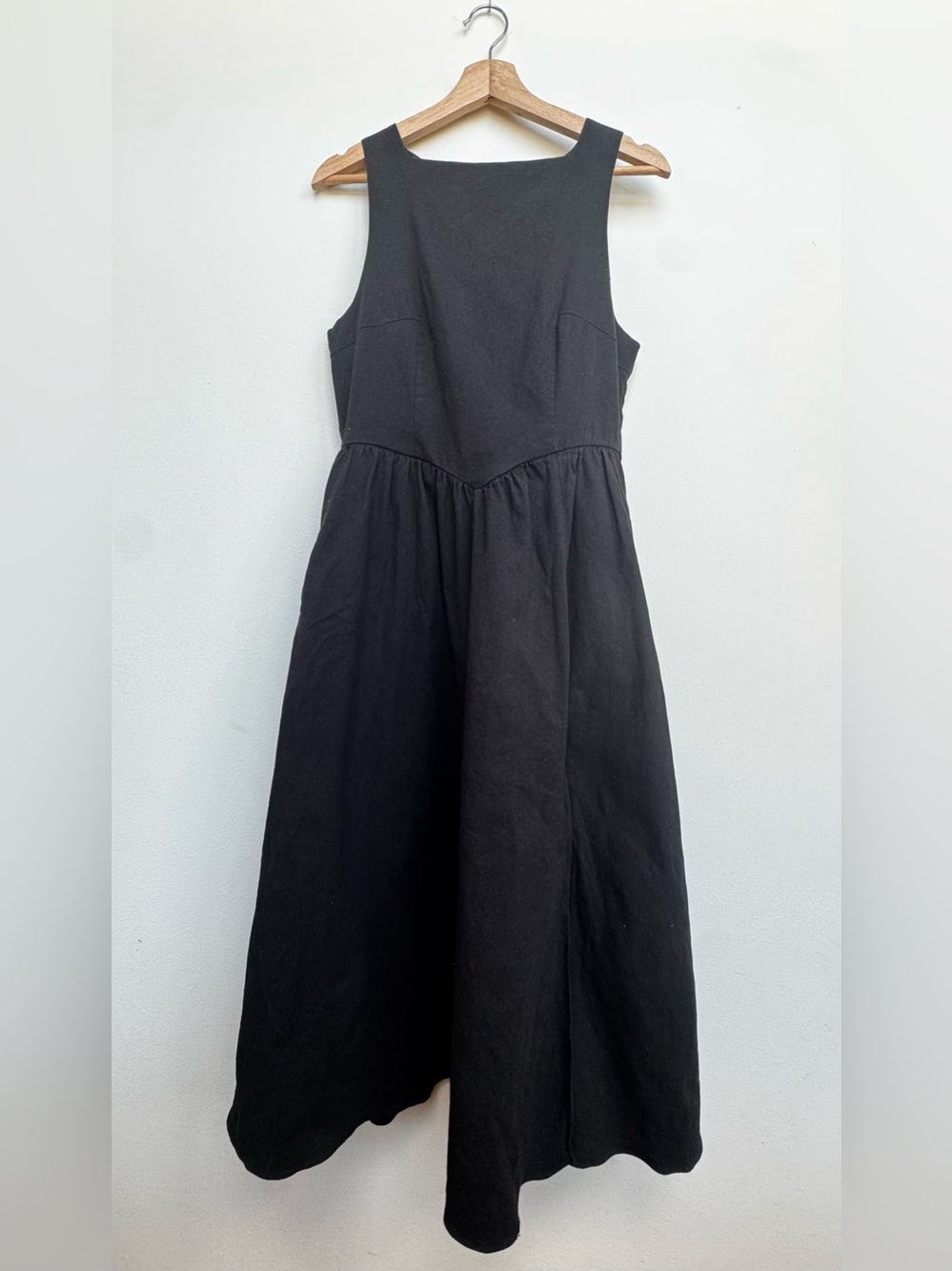 Astr Black Sleeveless Midi Dress with Full Skirt and Thigh Slit